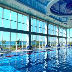 Крытый бассейн Крытый бассейн