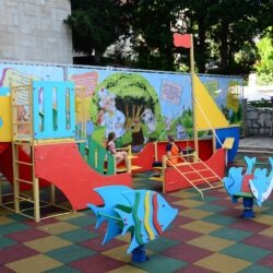 детская площадка