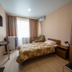 1-комнатный 1-местный Улучшенный (Главный корп.) 1-комнатный 1-местный Улучшенный (Главный корп.)