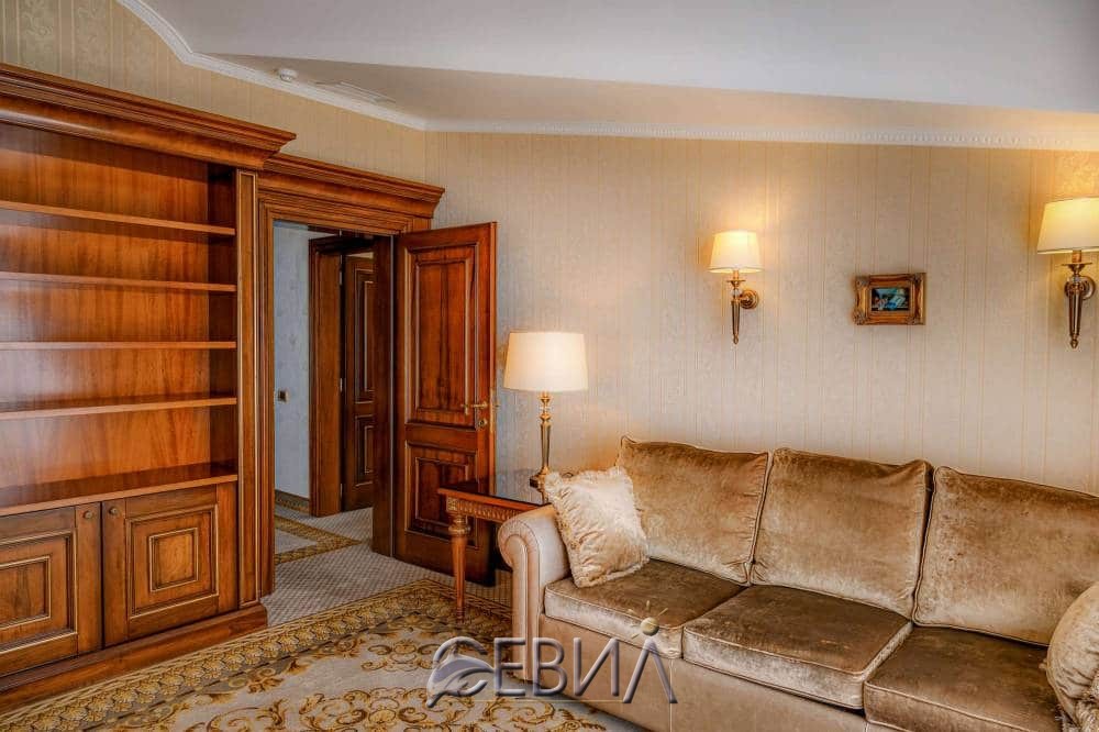 3870-10074.jpg 3870-10074.jpg