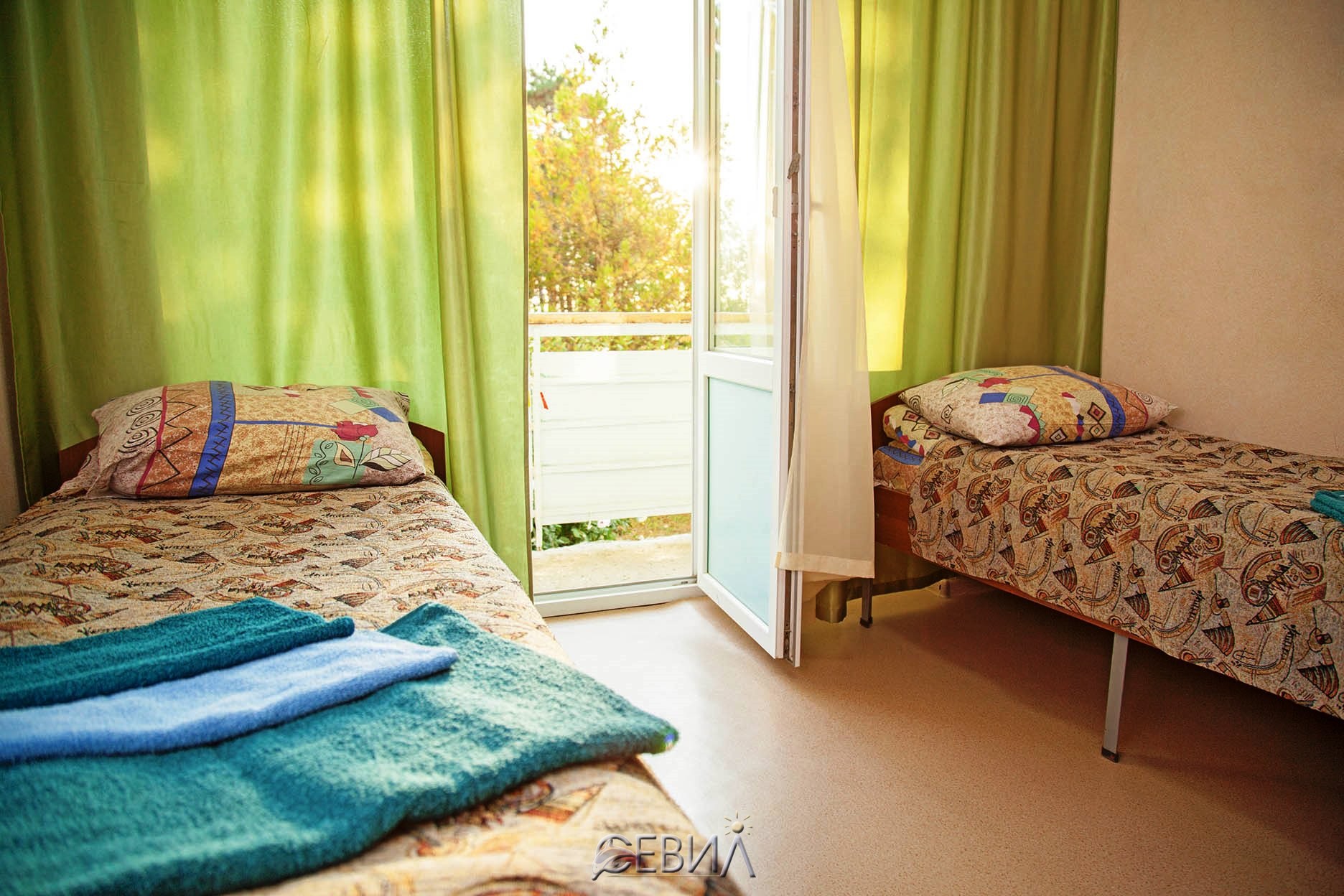 3883-8782.jpg 3883-8782.jpg