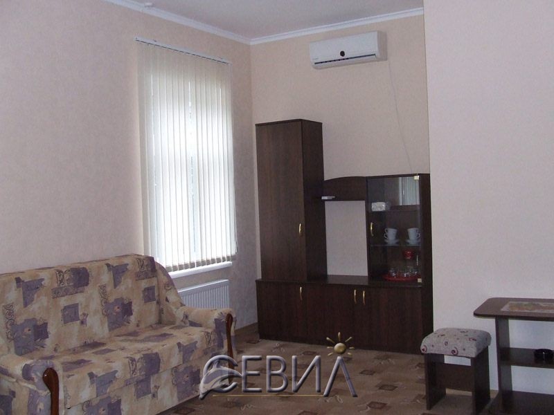 3953-3244.jpg 3953-3244.jpg