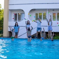 Анимационные программы у бассейна Анимационные программы у бассейна