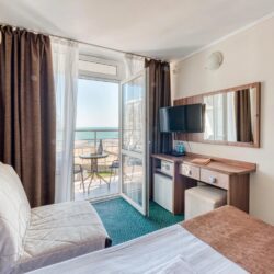 1-я категория стандарт с балконом 1-я категория стандарт с балконом