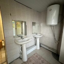 ДОЛ Созвездие 4-6-местные номера с удобствами (душ, туалет, умывальник) на этаже