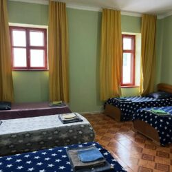 ДОЛ Созвездие 4-6-местные номера с удобствами (душ, туалет, умывальник) на этаже